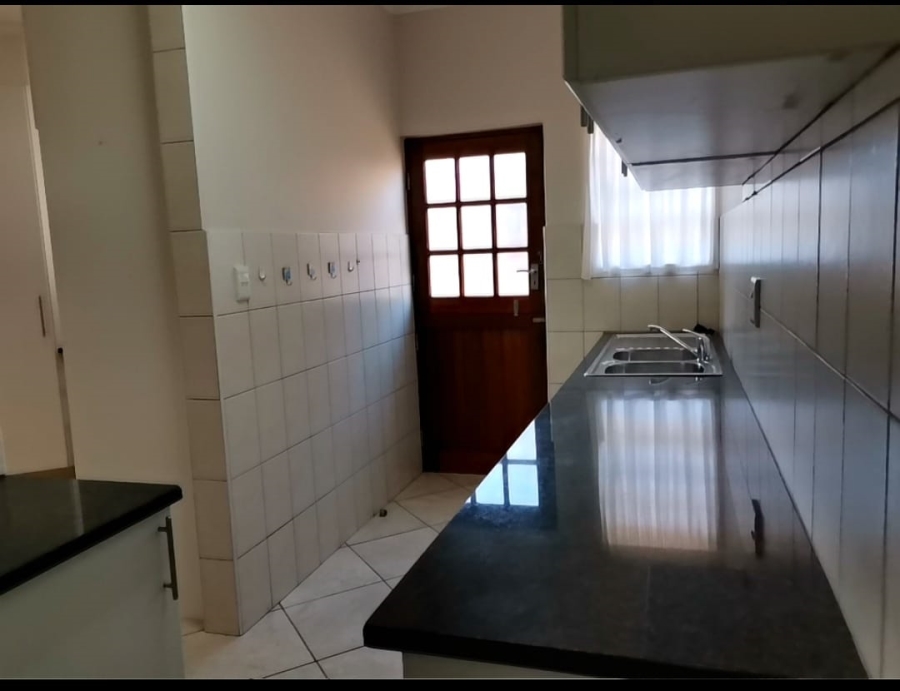 3 Bedroom Property for Sale in Fraaiuitsig Western Cape